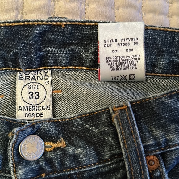Lucky Brand men’s jeans, button fly, slim bootleg, size: waist 33, hemed to 30. - Picture 8 of 8